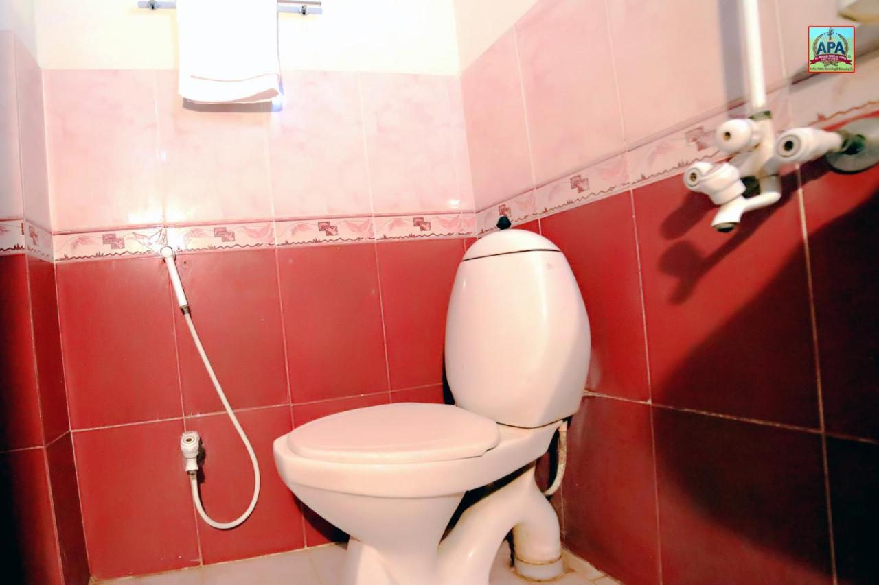 Royal Inn Guest House 拉合尔 外观 照片